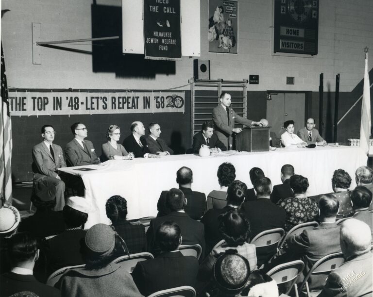 People sitting at the 1958 MJF Annual Meeting