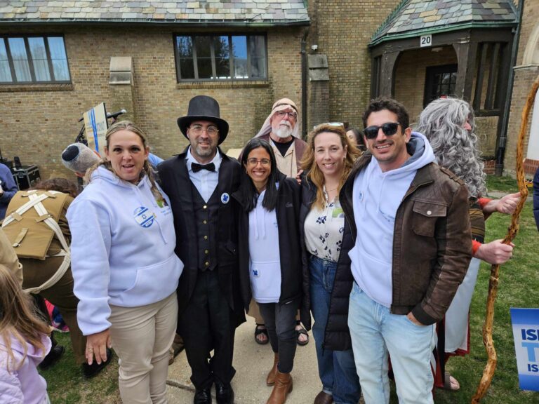 a group of israelis in milwaukee